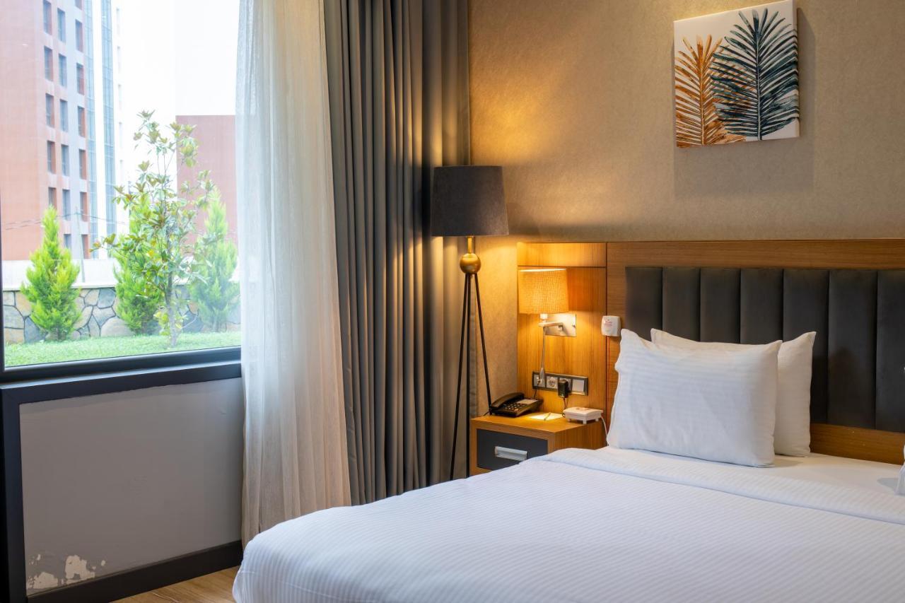 Готель - Trabzon-east By Ihg 4*